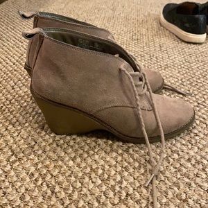 Taupe lace up booties (super comfy)